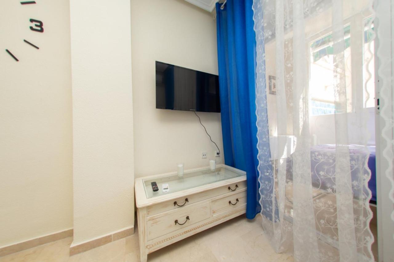 Студия На Белоснежном Пляже Los Locos Torrevieja Exteriér fotografie